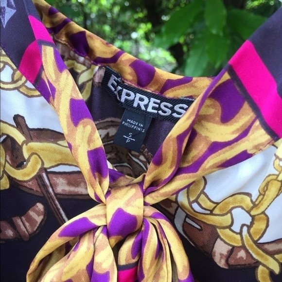 Express Chain Print Camisole Tank Top - Picture 6 of 6